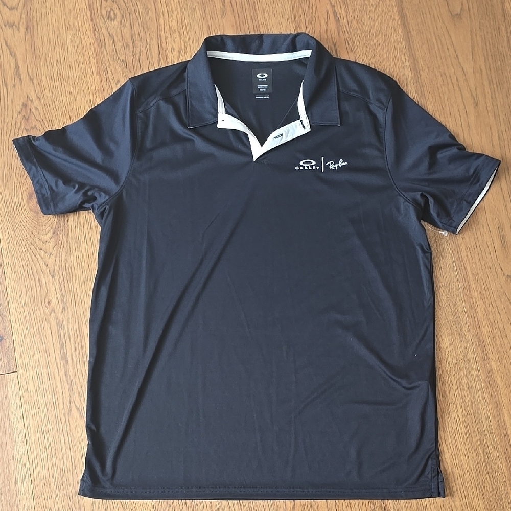 Oakley Men's Black Polo Shirt